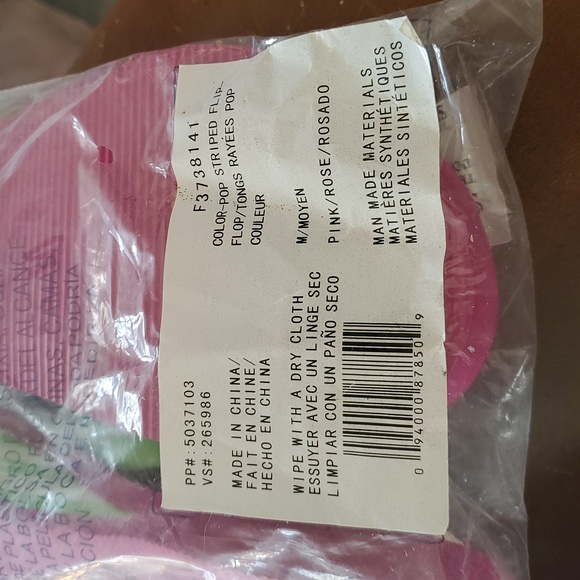 Flip Flops - Picture 8 of 8